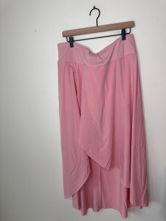 HALARA Dresses & Skirts - HALARA Set of (2) Breezeful High Waisted Split 2-in-1 Flowy Maxi Casual Skirt XL
